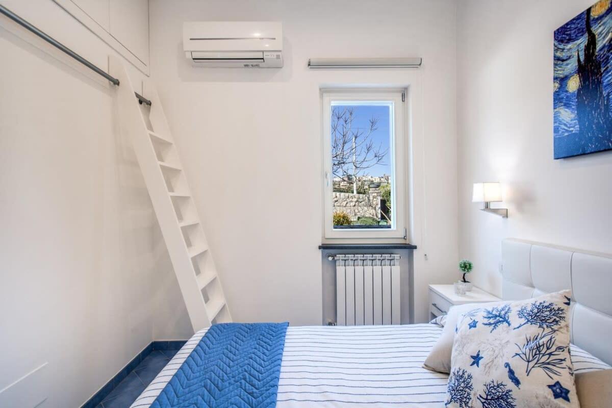 Villa Belvedere Delle Sirene With Views Pool And Guest Services Colli di Fontanelle