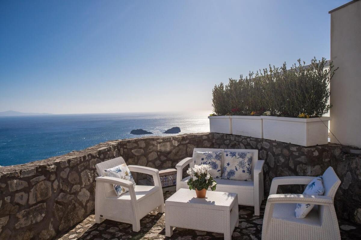 Villa Belvedere Delle Sirene With Views Pool And Guest Services Colli di Fontanelle