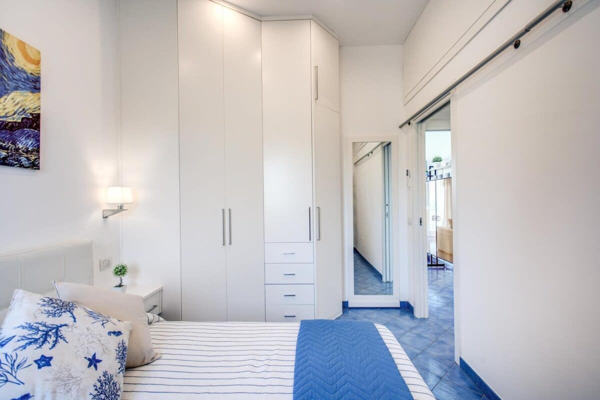 Villa Belvedere Delle Sirene With Views Pool And Guest Services