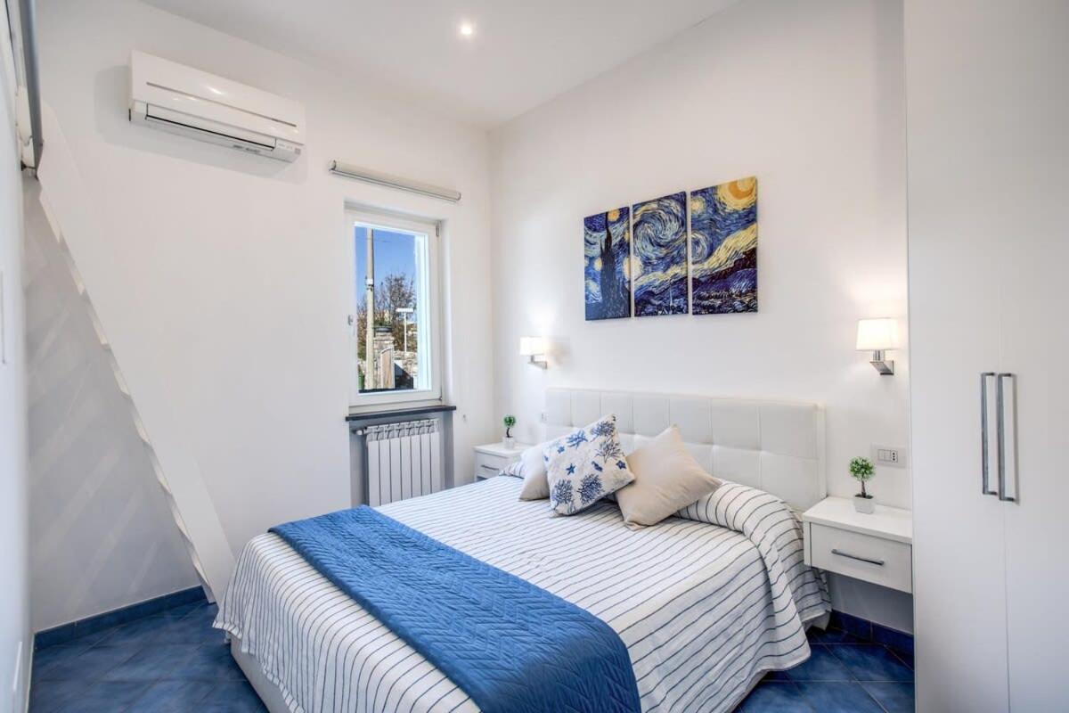 Belvedere Delle Sirene With Views Pool And Guest Services Villa