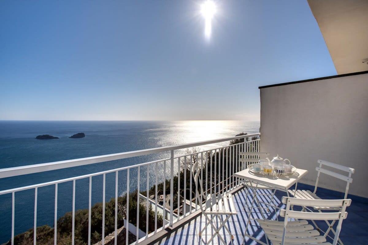 Villa Belvedere Delle Sirene With Views Pool And Guest Services Colli di Fontanelle
