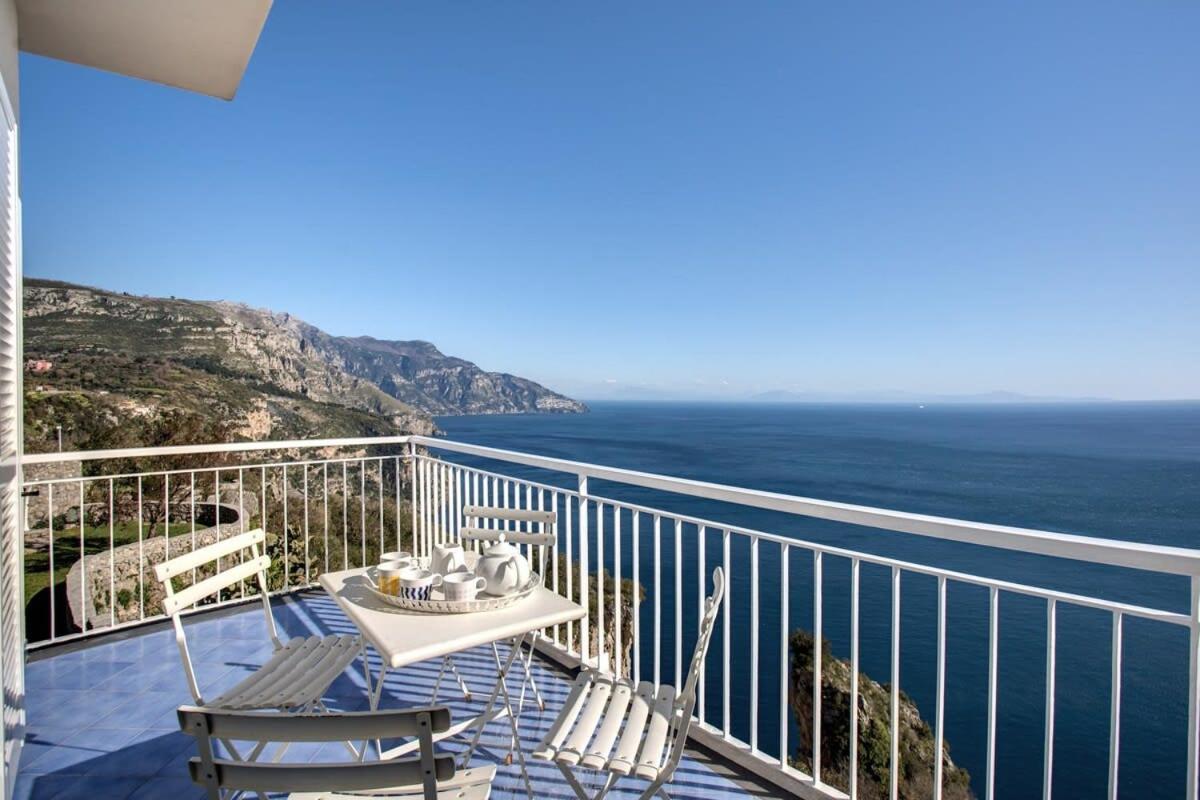 Belvedere Delle Sirene With Views Pool And Guest Services *