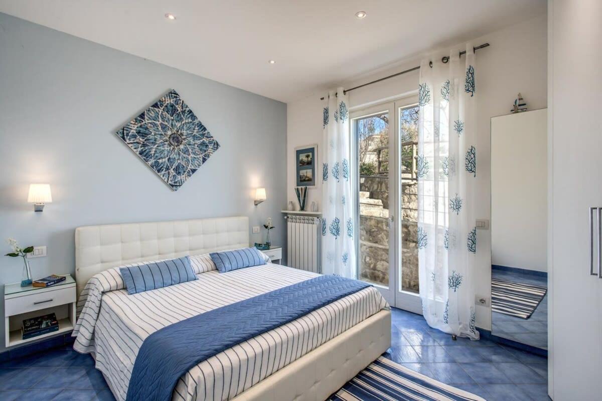 Belvedere Delle Sirene With Views Pool And Guest Services Villa