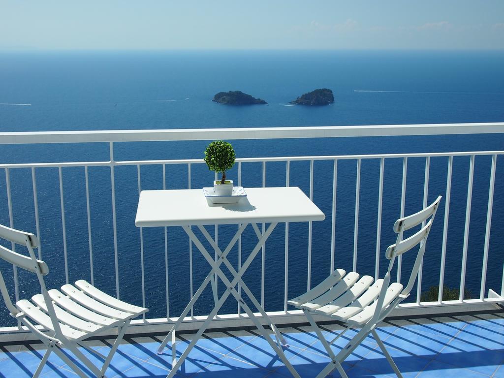Villa Belvedere Delle Sirene With Views Pool And Guest Services