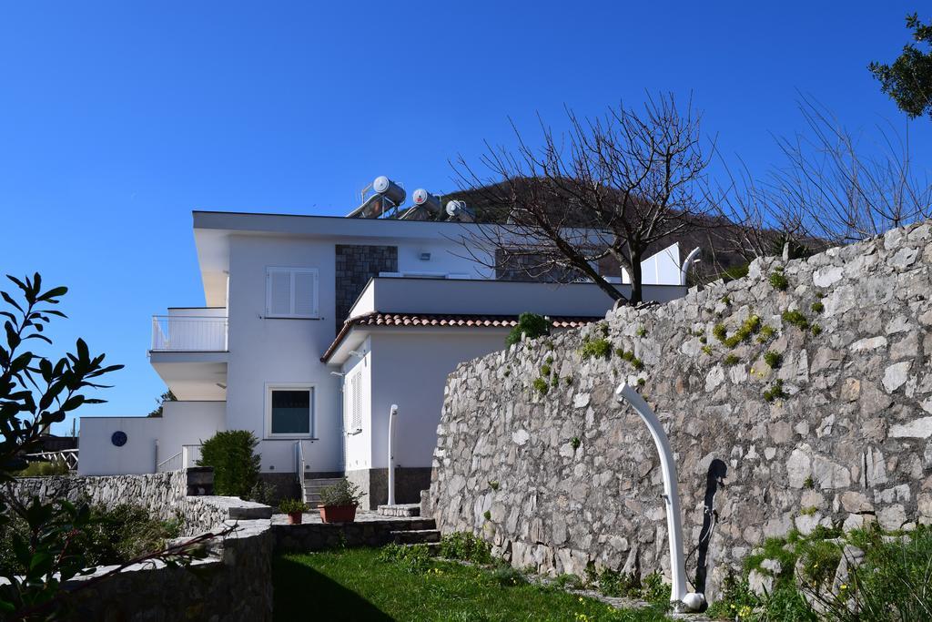 Villa Belvedere Delle Sirene With Views Pool And Guest Services Colli di Fontanelle
